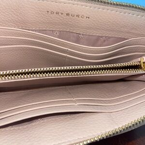 Tory Burch zip up wallet
